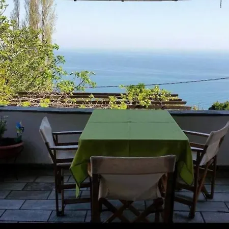 Sea & Mountain Pelion Semesterbostad Mourésion