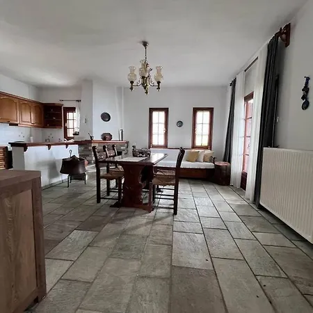 Sea & Mountain Pelion Semesterbostad Mourésion