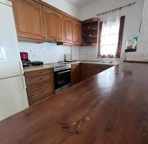 Sea & Mountain Pelion Mourésion